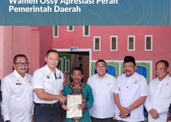 Bersama Menko AHY Serahkan Sertipikat Tanah untuk Rakyat di Bengkulu, Wamen Ossy Apresiasi Peran Pemerintah Daerah*