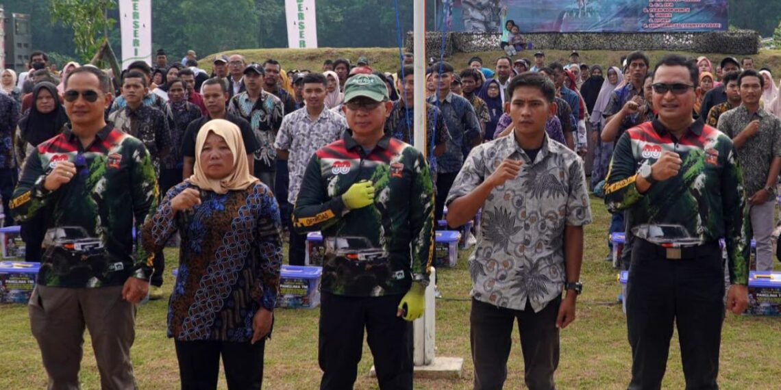 Panglima TNI Serahkan Bansos dan Resmikan Lane 1 Garuda Prima di Kejurnas Adventure Offroad 2025