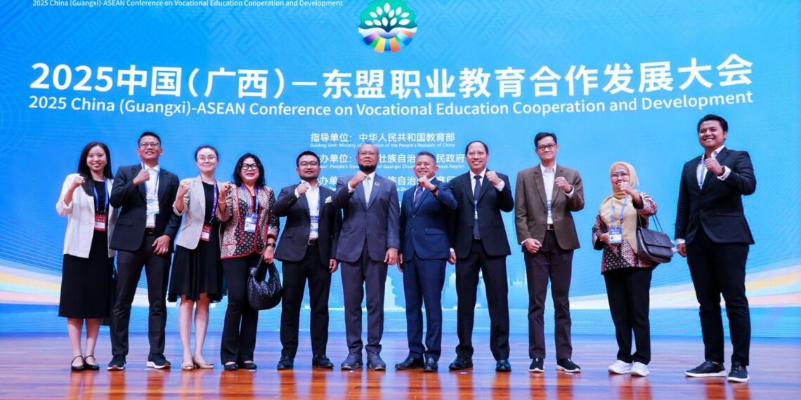 Kemenko PMK Dorong Integrasi AI dalam Pendidikan Vokasi di China-ASEAN Forum 2025