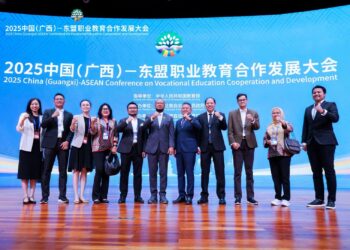 Kemenko PMK Dorong Integrasi AI dalam Pendidikan Vokasi di China-ASEAN Forum 2025