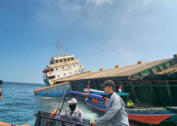 Bakamla RI Respon Cepat Tangani Kecelakaan Kapal di Sunda Kelapa