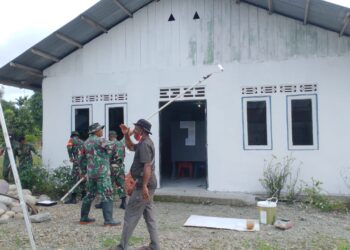 Kodim 1710/Mimika Gelar Karya Bakti Perbaiki Tempat Ibadah Dalam Rangka Memperingati HUT Ke-80 TNI Tahun 2025