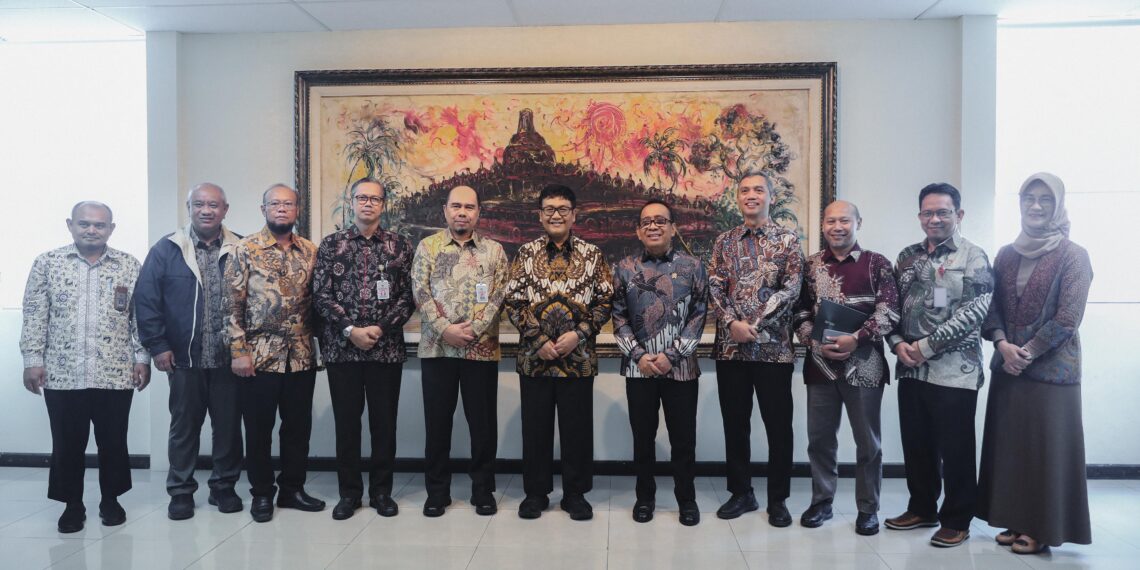 Kemenko PMK Raih Predikat WTP ke-16 Kali Berturut-turut: Kemenko PMK Komitmen Wujudkan Tata Kelola Keuangan yang Transparan dan Akuntabel*