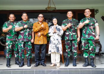 Dansesko TNI Anjangsana Dengan Mantan Panglima TNI Jenderal TNI (Purn) Endriartono Soetarto