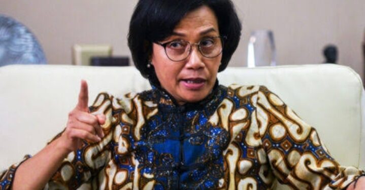 Karangan Bunga Protes untuk Sri Mulyani, Suara Keadilan Dosen