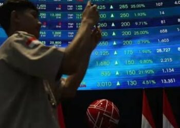 Investor Pertahankan DATA Meski Ditender