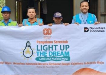 PLN Gratiskan Sambungan Listrik Warga Campakamulya