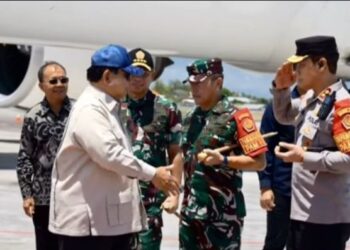 Prabowo Disambut Panglima TNI di Bali