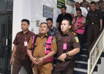 Kejari Sidoarjo Sita 951 Juta Rupiah Hasil  Korupsi Kades Entalsewu