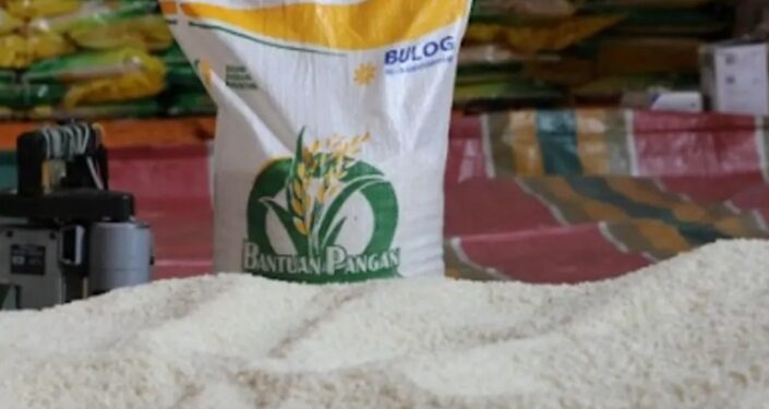 Pemerintah Bagikan Beras dan Minyak Goreng Gratis di Bulan Oktober