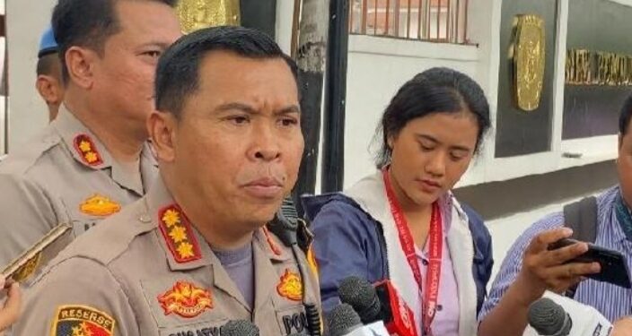 Pria Ngaku Polisi Viral di Grand Indonesia