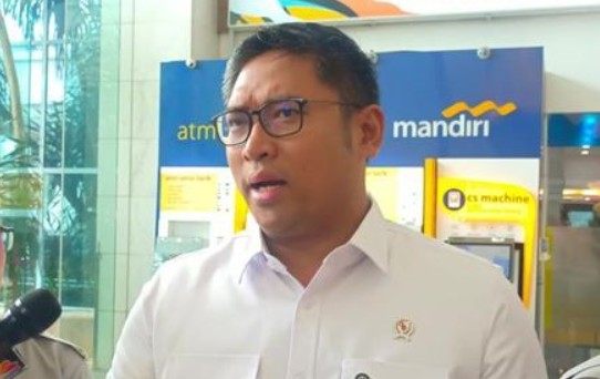 Impor Gula Mentah Disetop Sementara