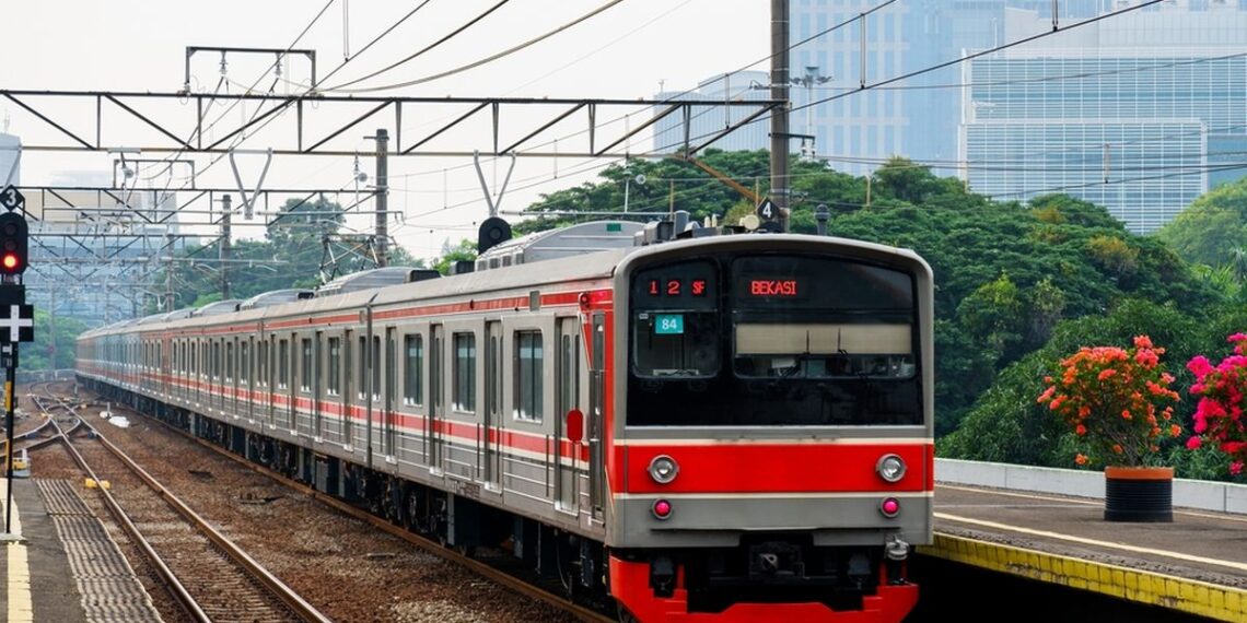 Layanan KRL Jabodetabek Kembali Normal, Penumpang Diimbau Tetap Waspada
