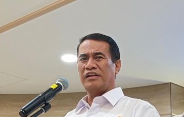 Mentan Amran Bongkar 10 Merek Beras Langgar Standar Mutu Premium