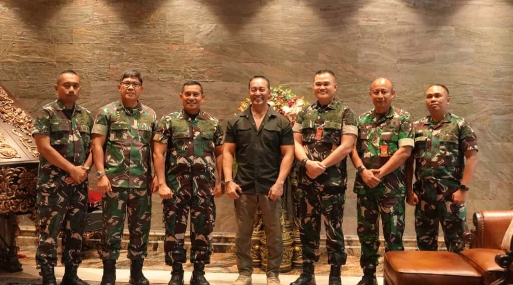 Pangkormar Anjangsana ke Mantan Panglima TNI Jenderal TNI (Purn) Andika Perkasa