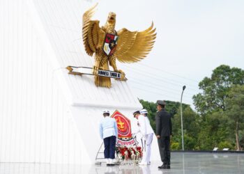 Irjen TNI Pimpin Upacara Ziarah Nasional HUT Ke-80 TNI Yang Digelar di TMP Kalibata