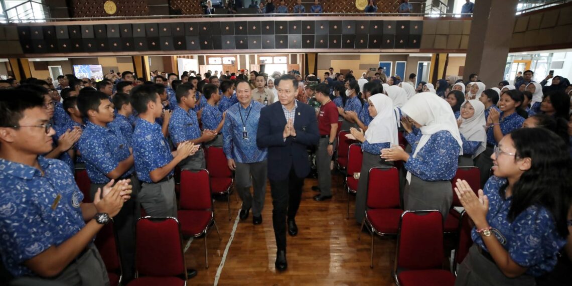 Tinjau SMA Pradita Dirgantara, Menko AHY: Sekolah Unggulan Adalah Infrastruktur Masa Depan Indonesia*