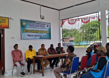 Dukung Program Pemerataan Pembangunan, Babinsa Koramil 1710-03/Kuala Kencana Hadiri Musrenbang Tingkat Kampung TA 2026