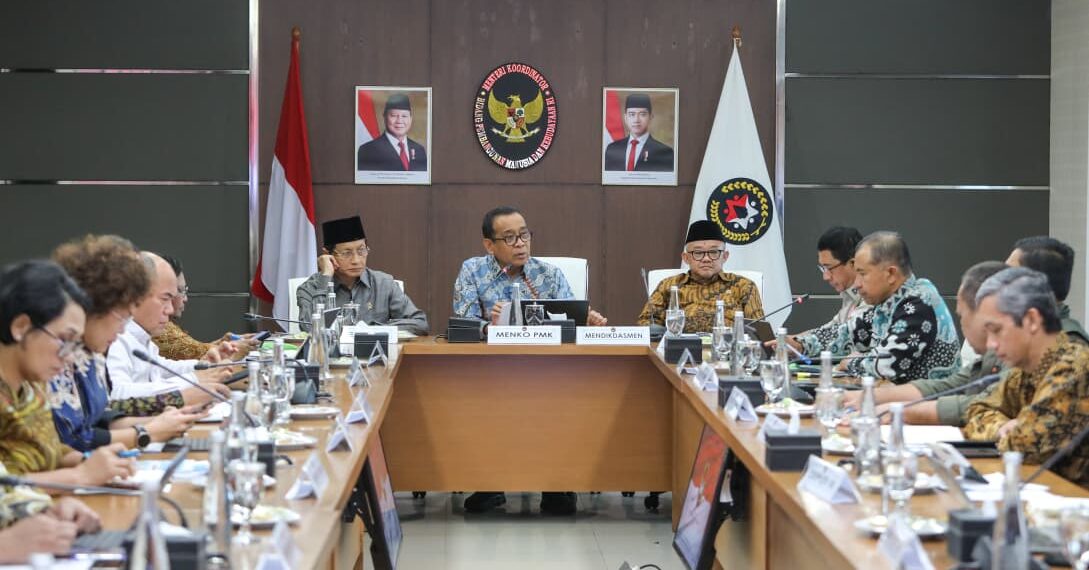 Menko PMK Dorong Evaluasi Menyeluruh Keamanan Bangunan Sekolah dan Pesantren