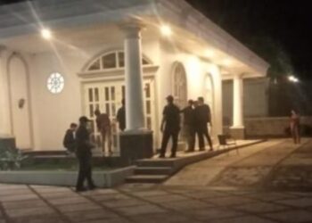 Kejagung Bersama Satgas PKH Menggeledah Rumah Kolektor Timah Ilegal