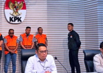 KPK Menetapkan 21 Tersangka Suap Hibah Pokmas Jawa Timur, Termasuk Tokoh DPRD