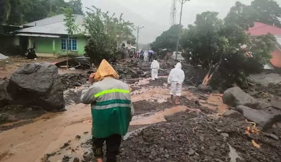 Kabupaten Kepulauan Siau Tagulandang Biaro (Sitaro), Sulawesi Utara, dilanda banjir bandang pada Senin (5/1/2026)