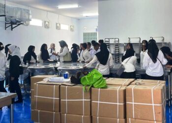 Para pelamar relawan di SPPG Polsek Palmerah. Foto : IST