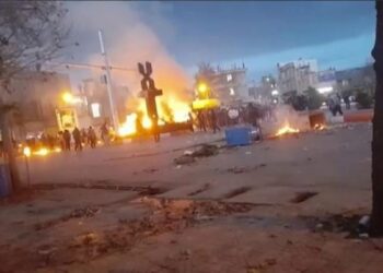 Krisis Ekonomi Picu Demonstrasi Nasional di Iran, Ratusan Orang Tewas