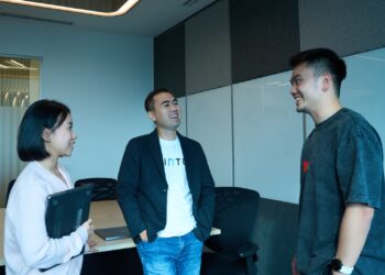 Head of Product Marketing PINTU Iskandar Mohammad (Tengah)