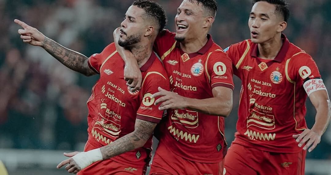 Laga Persija Jakarta Kontra Madura United, Wasit Keluarkan Enam Kartu Kuning