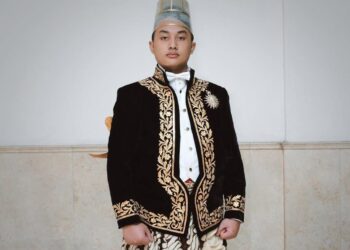 Kanjeng Gusti Pangeran Adipati Anom Hamangkunegara Sudibya Rajaputra Narendra Mataram, atau yang dikenal sebagai KGPH Purboyo