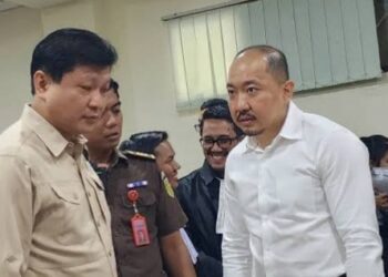 Komisaris Utama PT Sri Rejeki Isman Tbk (Sritex) Iwan Setiawan Lukminto dan Direktur Utama Iwan Kurniawan Lukminto mengajukan eksepsi atas dakwaan kasus dugaan korupsi fasilitas kredit dalam sidang di Pengadilan Tindak Pidana Korupsi (Tipikor) Semarang, Jawa Tengah, Senin (22/12/2025).