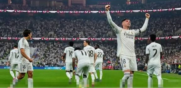 Real Madrid Kalahkan Atletico 2-1, Tantang Barcelona di Final