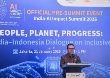Wamenkomdigi Nezar Patria menyampaikan sambutan dalam acara Official Pre-Summit Event: India-AI Impact Summit 2026 di Hotel Le Meridien, Sudirman, Jakarta Pusat, Rabu (21/01/2026). (Foto: Pey HS/Komdigi)