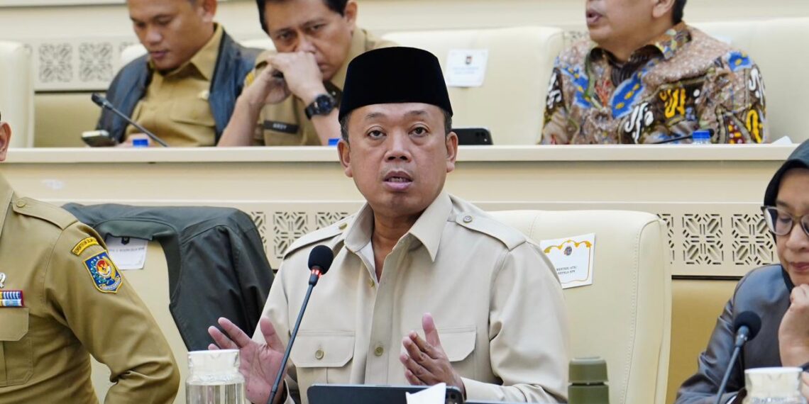 Menteri ATR BPN Nusron Wahid di komisi II DPRRI (foto Humas ATR BPN)