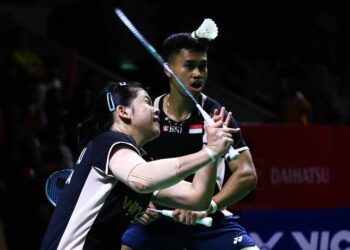 Pasangan ganda campuran Fajar/Felisha gagal menembus babak final usai kalah dari ganda campuran asal Denmark (foto : PB Djarum)