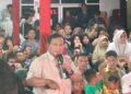 Presiden Prabowo Subianto menghabiskan malam pergantian Tahun Baru 2026 bersama pengungsi korban banjir bandang dan tanah longsor di Kabupaten Tapanuli Selatan, Sumatera Utara, Rabu (31/12/2025) malam hingga Kamis (1/1/2026) dini hari.