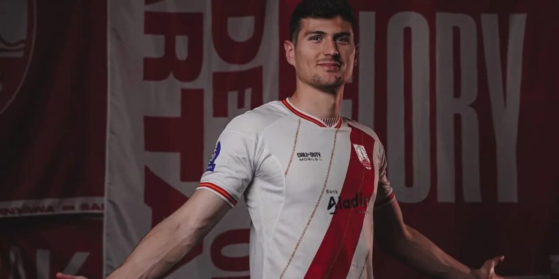 Krisis di lini belakang, Luka Dumancic diharap bisa menjadi bala bantuan bagi Persis Solo mengarungi BRI Super League Putaran 2. (IG Persis Solo)