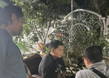 Terpidana yang bernama Babul Salam (27) diamankam saat berada di Taman Villa Baru, Bekasi, Jawa Barat, pada Rabu (28/01/2026).