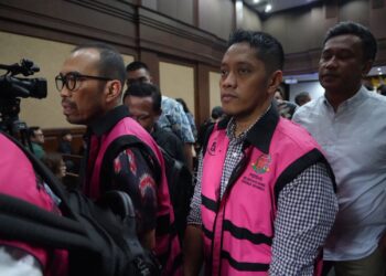 Sidang di Pengadilan Tipikor Jakarta Pusat mengungkap tujuh klaster penyimpangan di tubuh Pertamina dengan total kerugian mencapai Rp285 triliun. pada Kamis (29/1/2026)