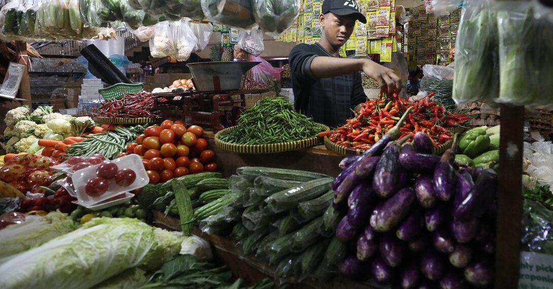 Pemerintah memastikan tujuh stimulus ekonomi strategis berlanjut pada 2026 sebagai langkah menjaga daya beli masyarakat, menopang UMKM, serta memperluas lapangan kerja di tengah tekanan ekonomi global.