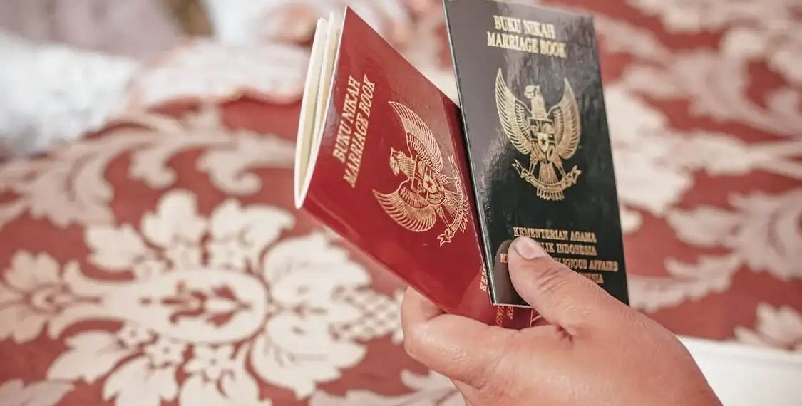 lustrasi buku nikah