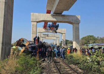 Kereta Tabrak Derek Proyek Kereta Cepat di Thailand, 22 Orang Tewas