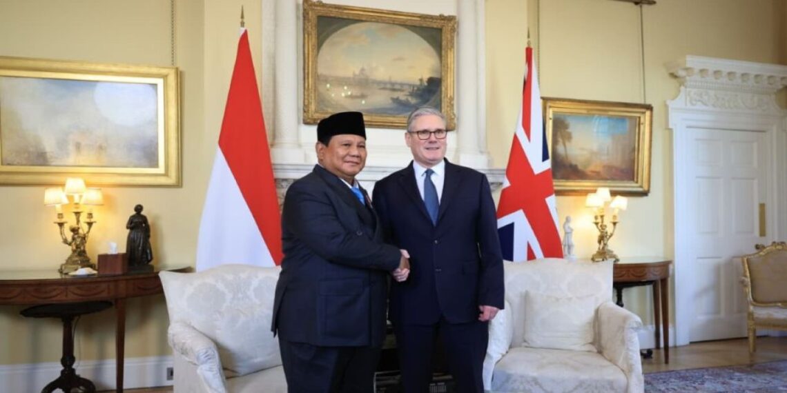 Presiden Prabowo Subianto mengunjungi kantor Perdana Menteri (PM) Inggris Keir Starmer di 10 Downing Street, London, Selasa (20/1/2026). (Foto: Dok/Istimewa)