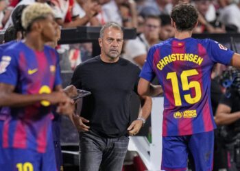 Pelatih Flick Protes ke Wasit Usai Barcelona Tumbang 1-2 saat Hadapi Girona FC