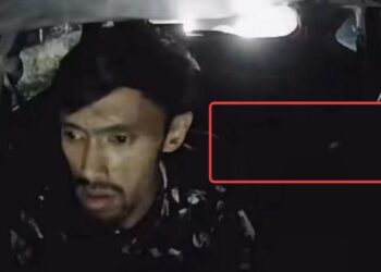 Tangkapan layar unggahan viral seorang pengemudi taksi online yang menunjukkan dugaan aksi mesum sepasang penumpang di kawasan Cipulir, Jakarta Selatan. Polsek Kebayoran Lama kini tengah menyelidiki identitas pelaku guna penegakan hukum terkait tindak asusila, Kamis (12/2/2026).