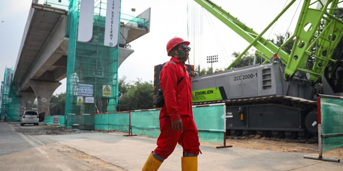 DPRD mendorong Pemprov DKI untuk tetap fokus pada pengentasan kemiskinan dan layanan dasar meski tengah menghadapi tantangan stabilitas fiskal daerah. (Foto: Humas DPRD DKI/Ekoin.co)