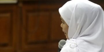 Gubernur Jawa Timur Khofifah Indar Parawansa di Pengadilan Tipikor Surabaya (Ist)