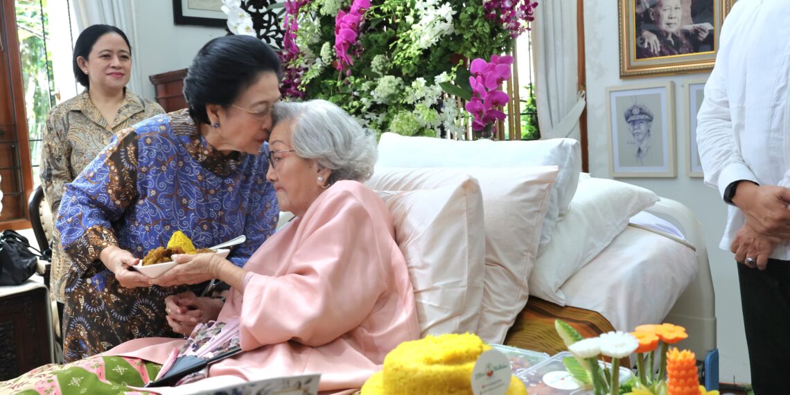 Istri Hoegeng Meninggal, Inilah Kenangan Megawati Soekarnoputri Tentang Eyang Meri 