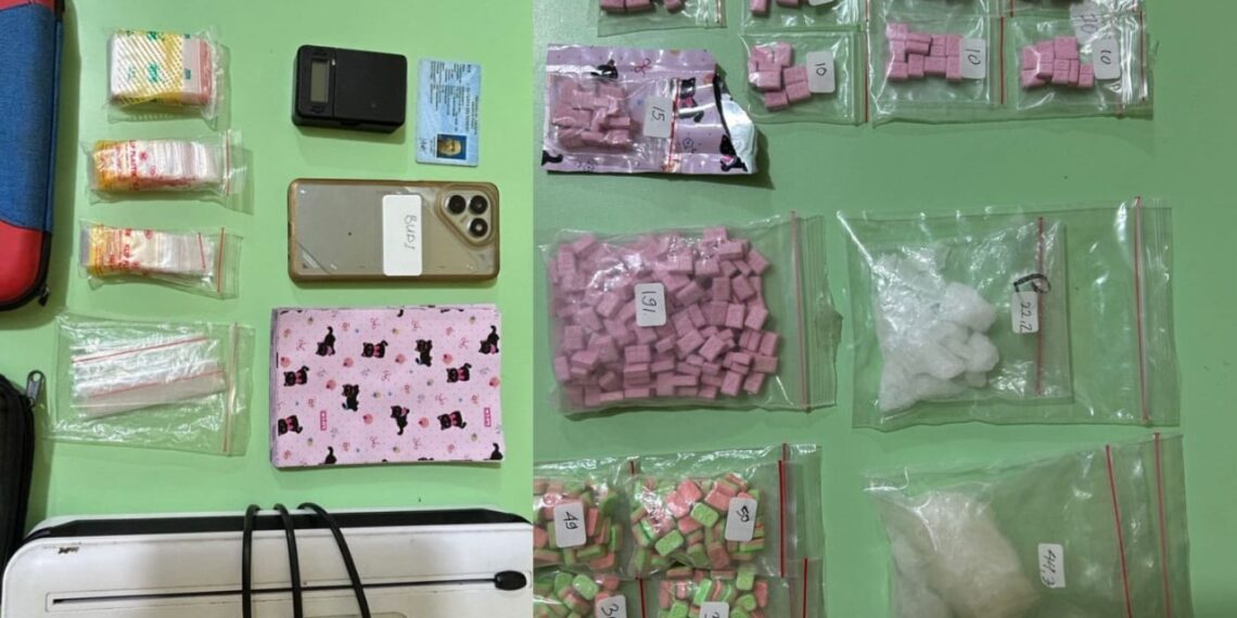 Barang bukti narkotika jenis ekstasi 450 butir dan sabu 66,5 gram. Foto: Humas PMJ